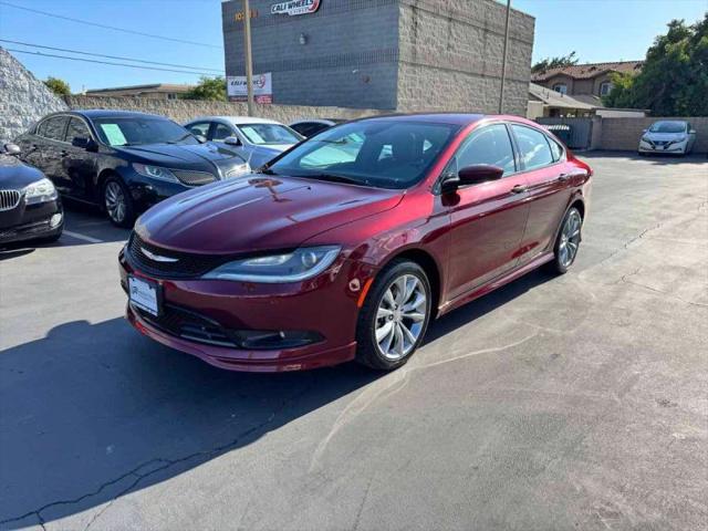 2015 Chrysler 200 S