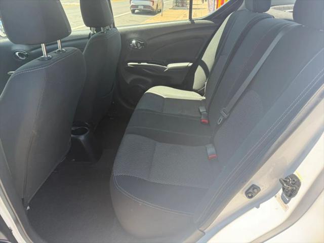 2017 Nissan Versa 1.6 SV