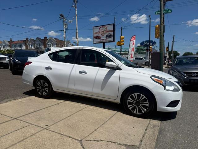 2017 Nissan Versa 1.6 SV