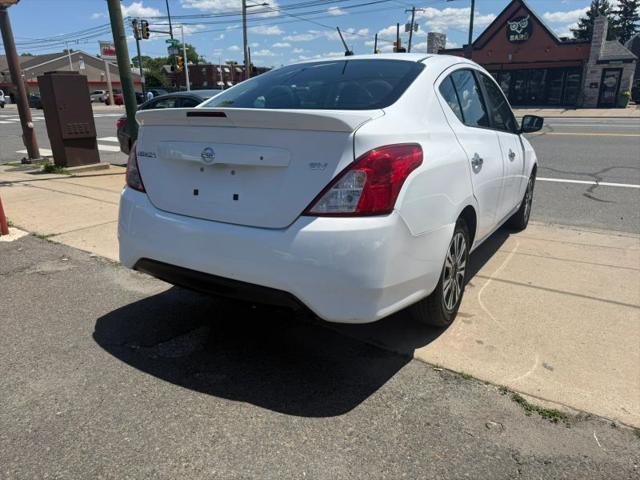 2017 Nissan Versa 1.6 SV