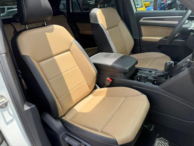 2023 Volkswagen Atlas Cross Sport 3.6L V6 SE w/Technology