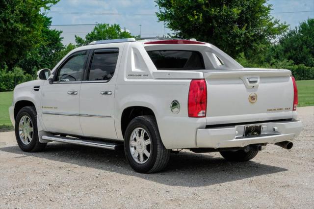 2007 Cadillac Escalade EXT Standard