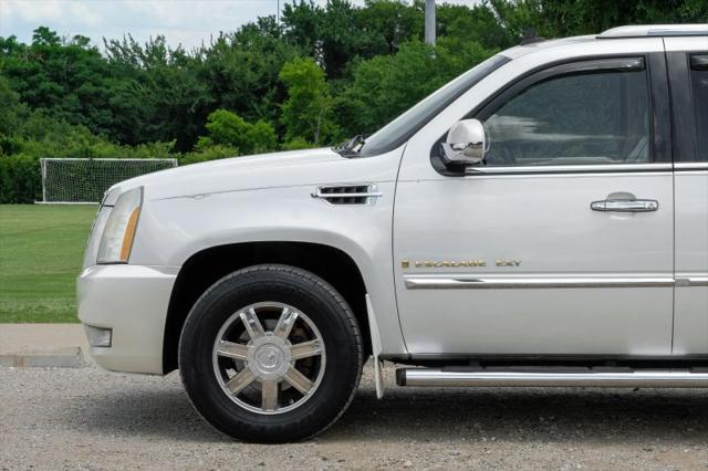 2007 Cadillac Escalade EXT Standard