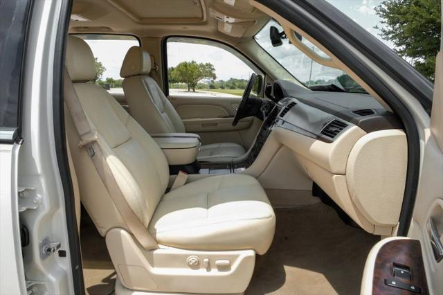2007 Cadillac Escalade EXT Standard