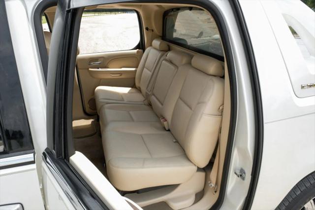 2007 Cadillac Escalade EXT Standard