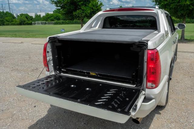 2007 Cadillac Escalade EXT Standard