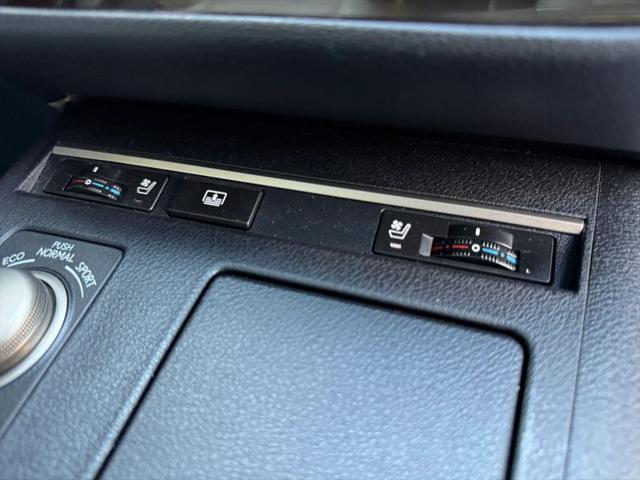 2014 Lexus ES 300h 300h