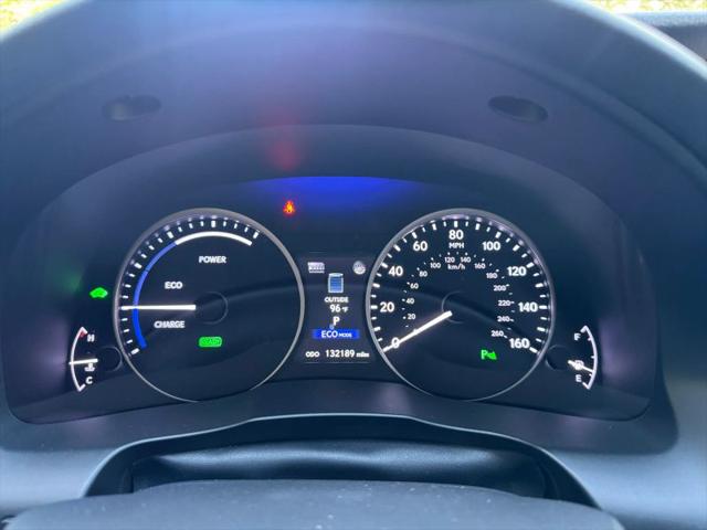 2014 Lexus ES 300h 300h