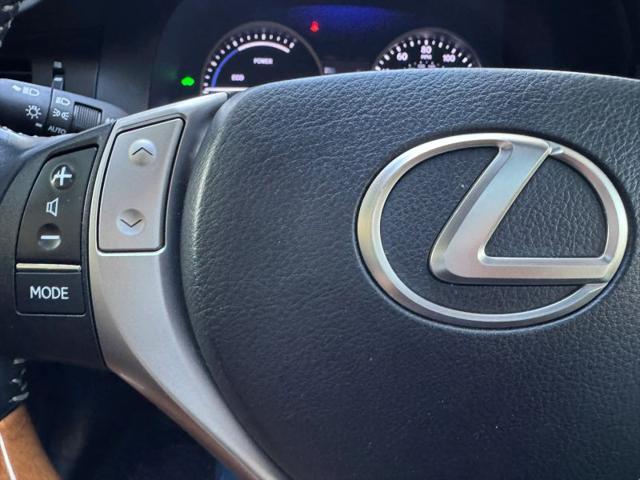 2014 Lexus ES 300h 300h
