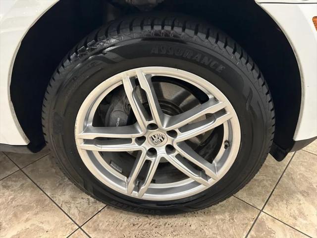 2018 Porsche Macan Sport Edition
