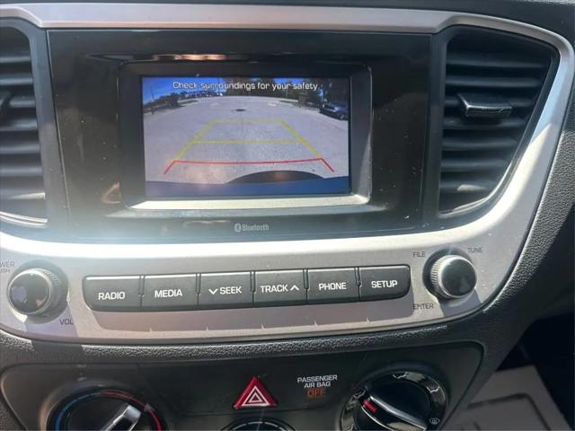 2022 Hyundai Accent SE