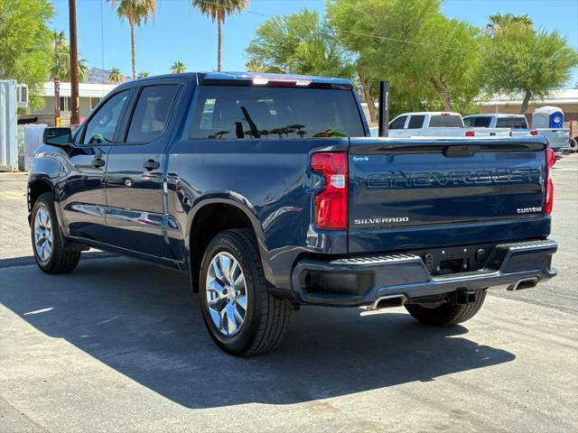 2020 Chevrolet Silverado 1500 2WD Crew Cab Short Bed Custom