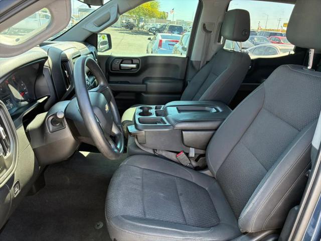 2020 Chevrolet Silverado 1500 2WD Crew Cab Short Bed Custom