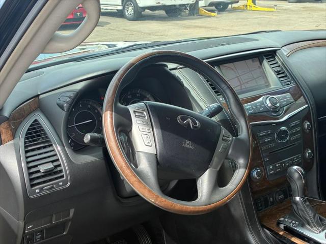 2016 INFINITI QX80 Base
