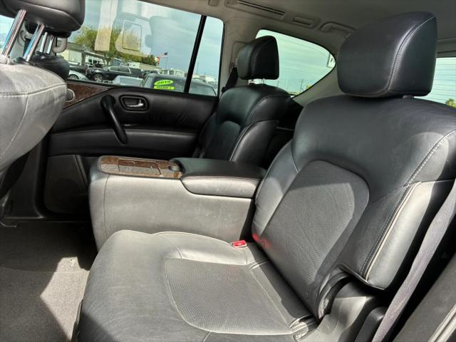 2016 INFINITI QX80 Base
