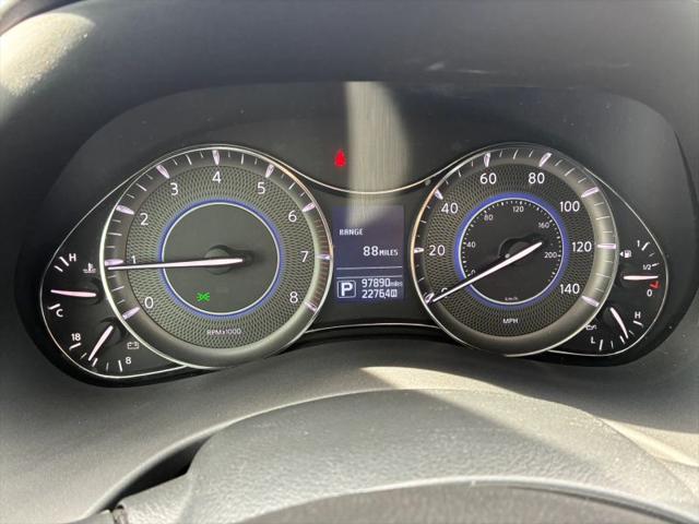 2016 INFINITI QX80 Base