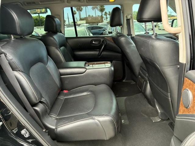 2016 INFINITI QX80 Base