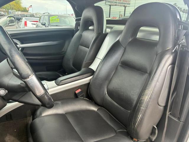 2005 Chevrolet SSR Base