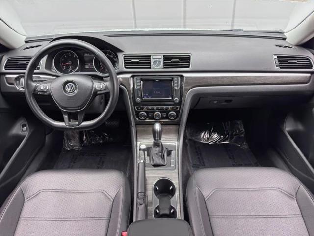 2016 Volkswagen Passat 1.8T SE
