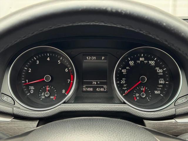 2016 Volkswagen Passat 1.8T SE