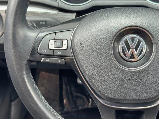 2016 Volkswagen Passat 1.8T SE