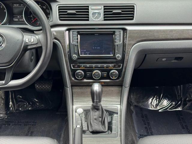 2016 Volkswagen Passat 1.8T SE
