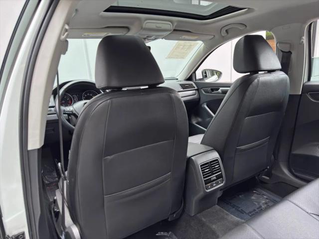 2016 Volkswagen Passat 1.8T SE