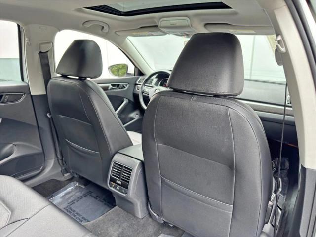 2016 Volkswagen Passat 1.8T SE