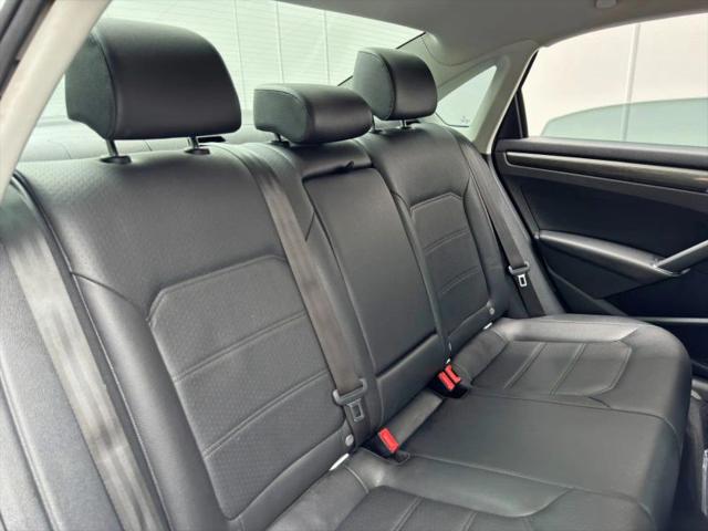 2016 Volkswagen Passat 1.8T SE