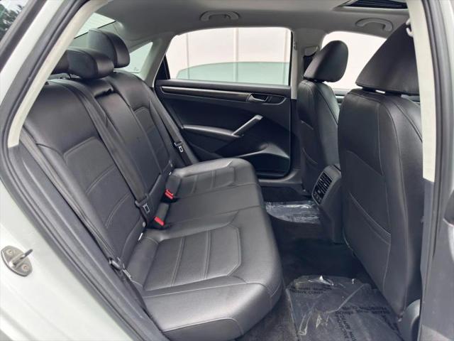 2016 Volkswagen Passat 1.8T SE
