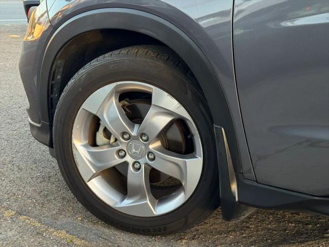 2022 Honda HR-V 2WD LX