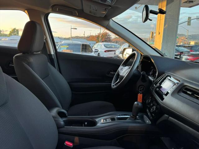 2022 Honda HR-V 2WD LX