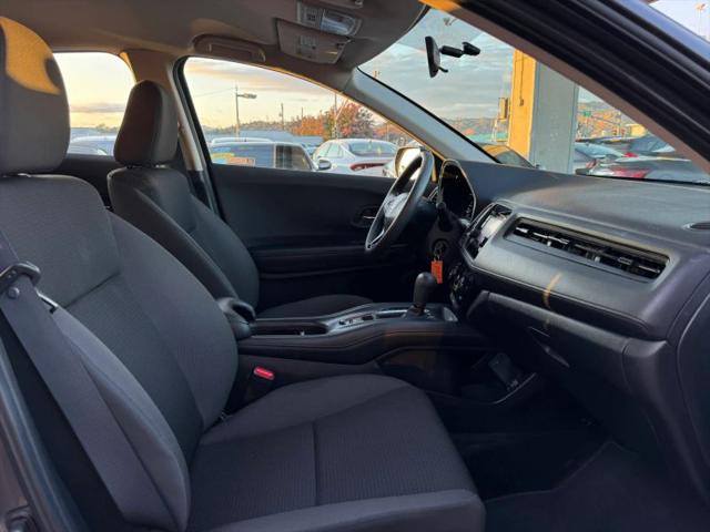 2022 Honda HR-V 2WD LX