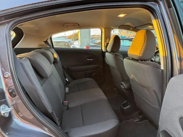 2022 Honda HR-V 2WD LX