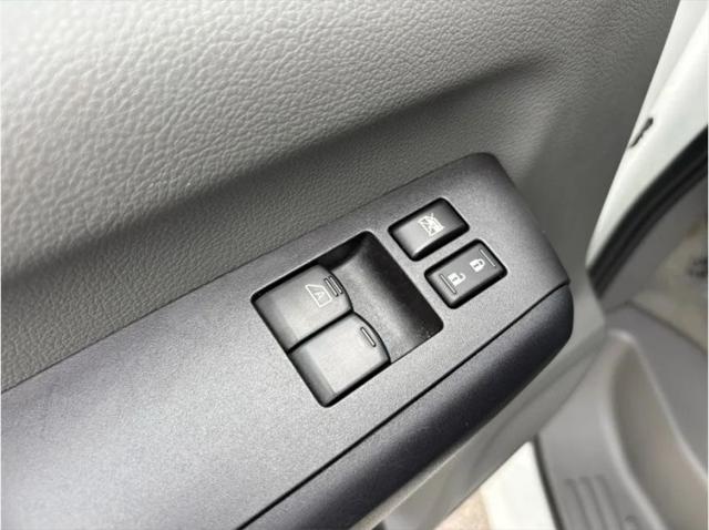 2016 Nissan 3500 SV V8