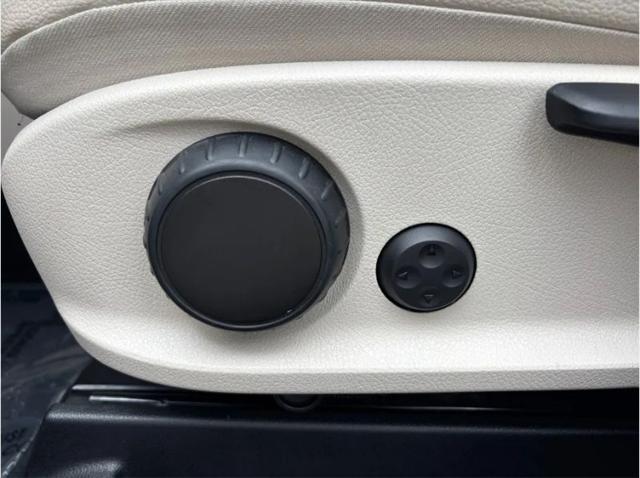 2022 Mercedes-Benz GLB 250