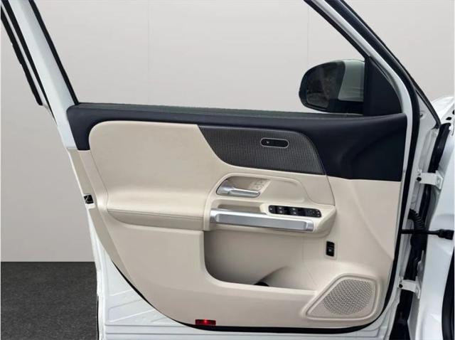 2022 Mercedes-Benz GLB 250
