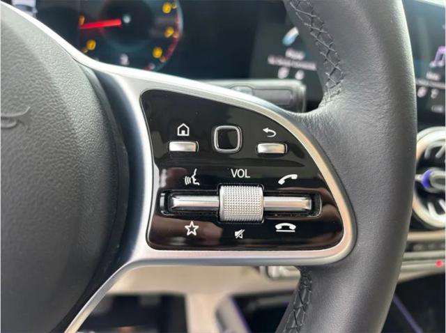 2022 Mercedes-Benz GLB 250