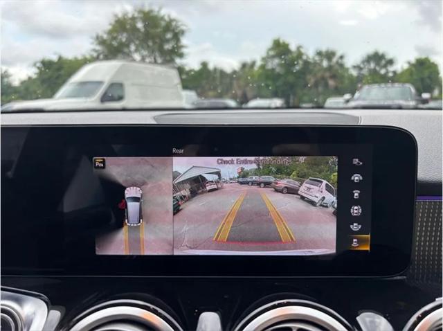2022 Mercedes-Benz GLB 250