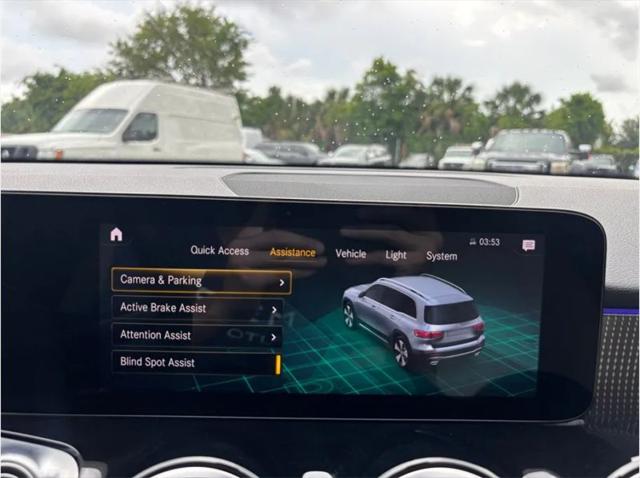2022 Mercedes-Benz GLB 250