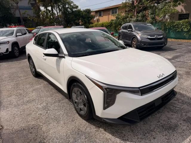 2025 Kia K4 LX