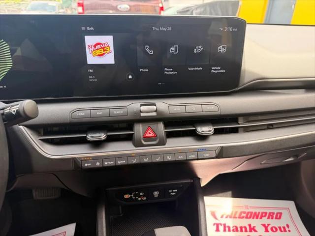 2025 Kia K4 LX