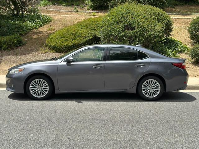 2015 Lexus ES 350 Crafted Line
