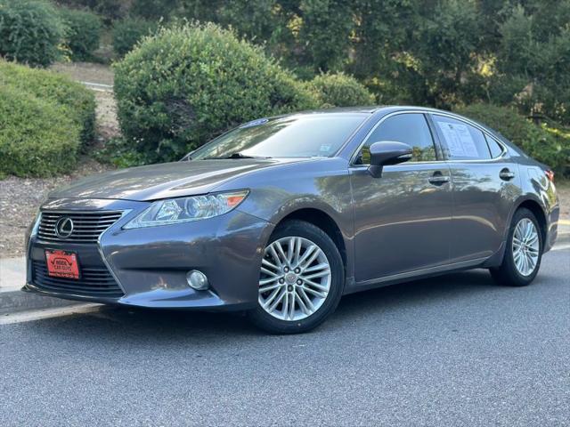 2015 Lexus ES 350 Crafted Line