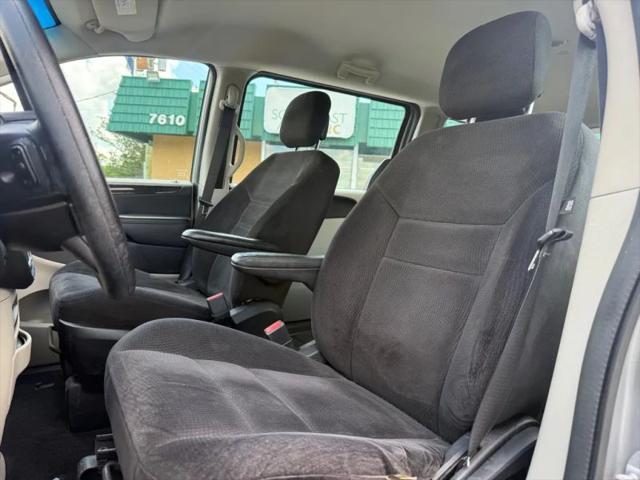 2014 Dodge Grand Caravan American Value Pkg