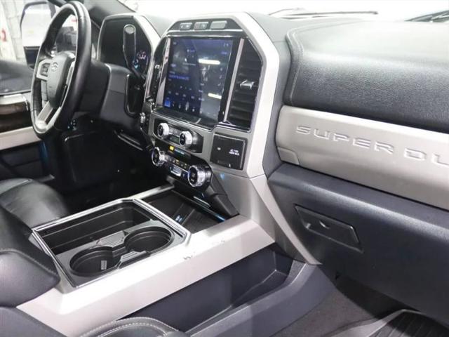 2022 Ford F-350 LARIAT