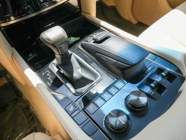 2018 Lexus LX 570 Two-Row