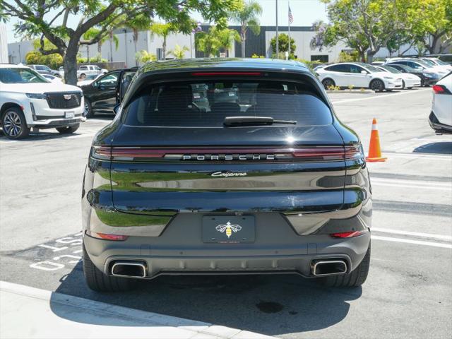 2024 Porsche Cayenne Base