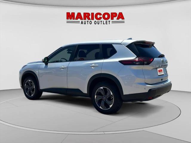 2025 Nissan Rogue SV FWD