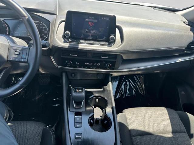 2025 Nissan Rogue SV FWD